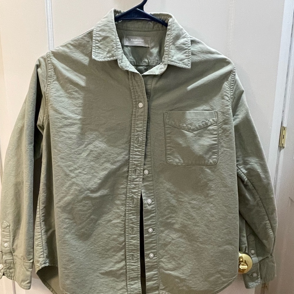 Everlane women’s Sage Green Button Down Shirt